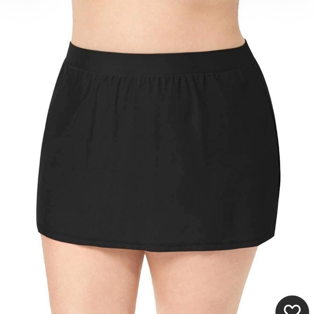 Go by Gossip Plus Size Swim Skirt Black 1x - NWT